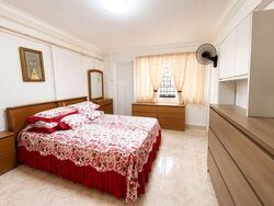 Blk 449 Tampines Street 42 (Tampines), HDB 5 Rooms #583430041